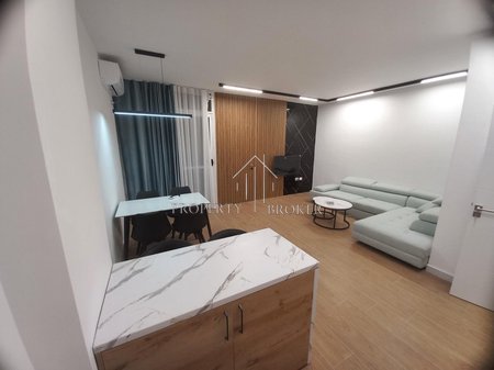 Apartment 2+1 for rent at Fresku!