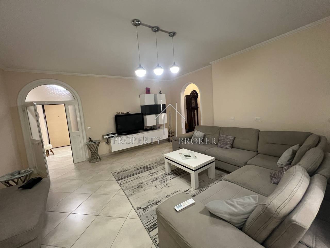 Appartamento 2+1+2 in vendita Vicino al Lago Secco!