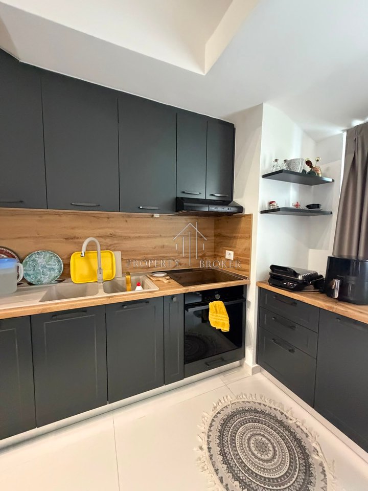 Shitet apartament 1+1 ne Fresk, Kompleksi Jaho!