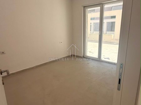 Apartment 1+1+Veranda for rent at Univers City !