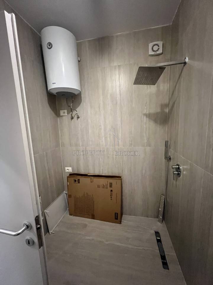 🏡Appartamento 2+1+2 in affitto presso la Vecchia Piazza Shqiponja!