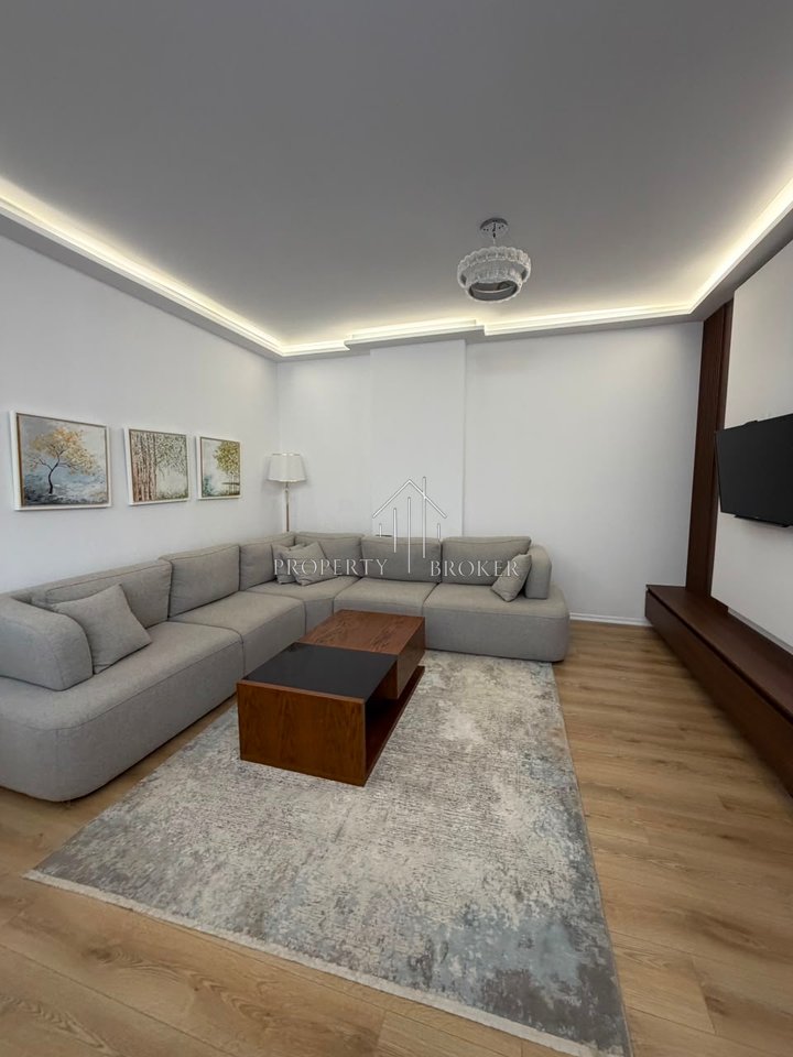 Apartment 2+1+kitchen area+wardrobe for sale in Don Bosko!