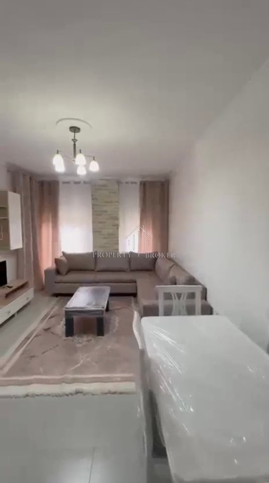 🏡Jepet apartament 2+1 tek shkolla Ardian Klosi, Rruga 5 Maji!