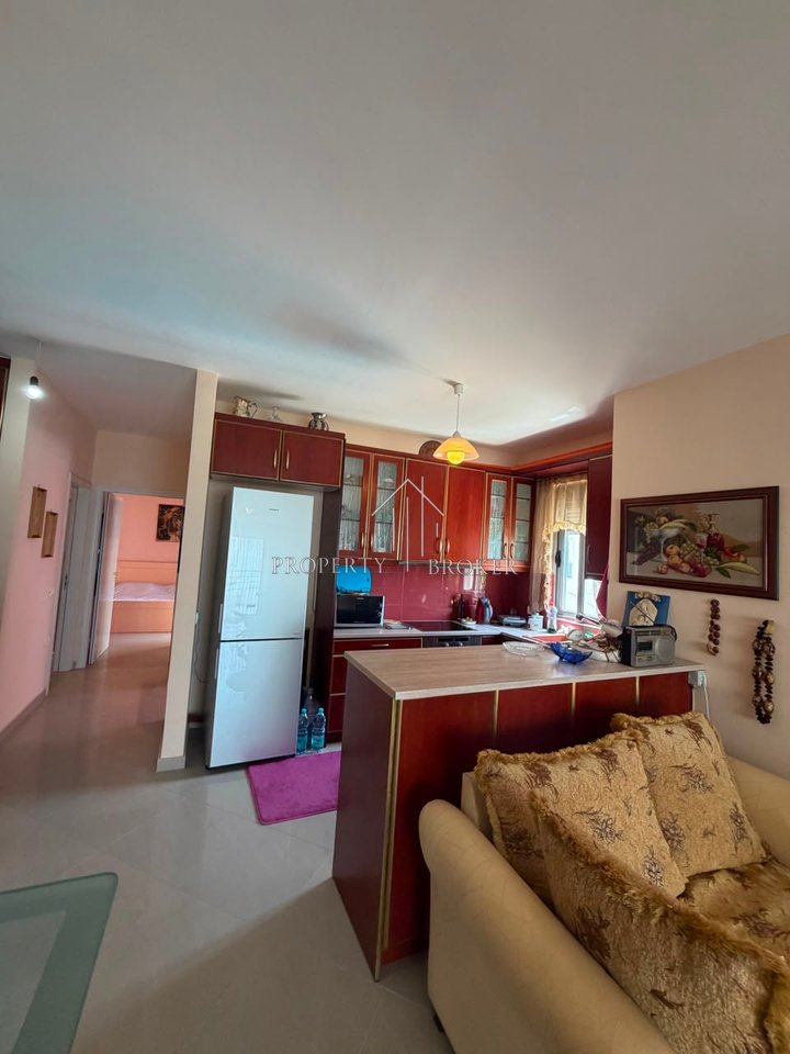 🔊𝐄𝐤𝐬𝐤𝐥𝐮𝐳𝐢𝐯𝐞,  Shitet apartament 2+1+2B ne Sarande me pamje nga deti!
