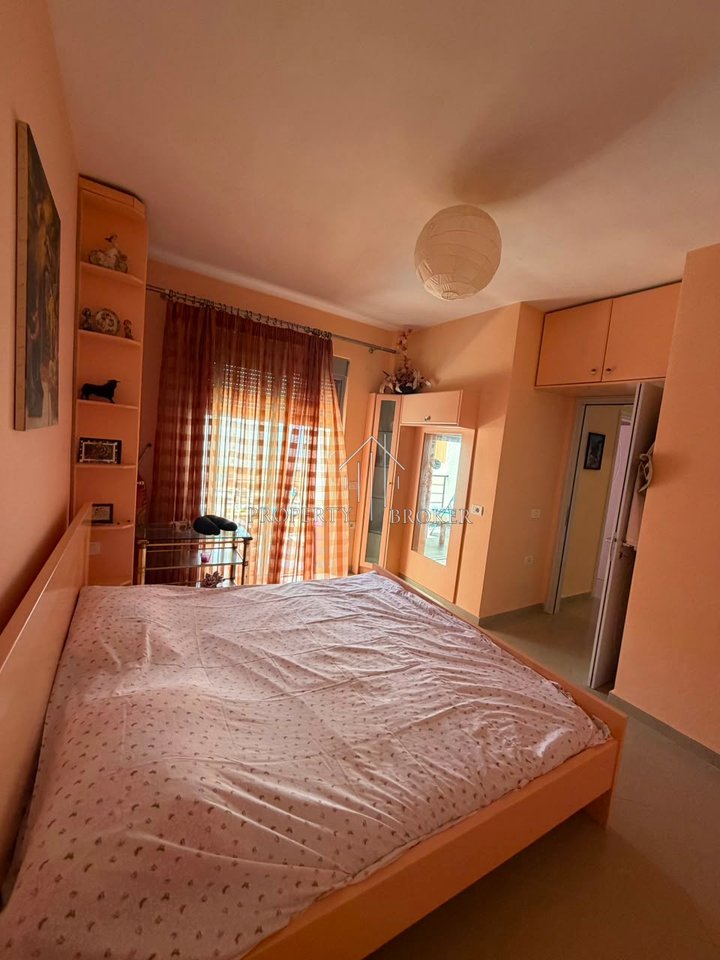 🔊𝐄𝐤𝐬𝐤𝐥𝐮𝐳𝐢𝐯𝐞,  Shitet apartament 2+1+2B ne Sarande me pamje nga deti!