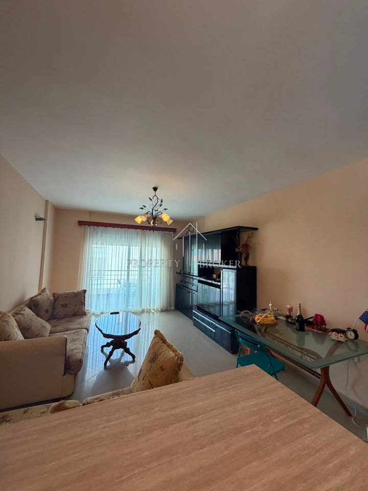 🔊𝐄𝐤𝐬𝐤𝐥𝐮𝐳𝐢𝐯𝐞,  Shitet apartament 2+1+2B ne Sarande me pamje nga deti!