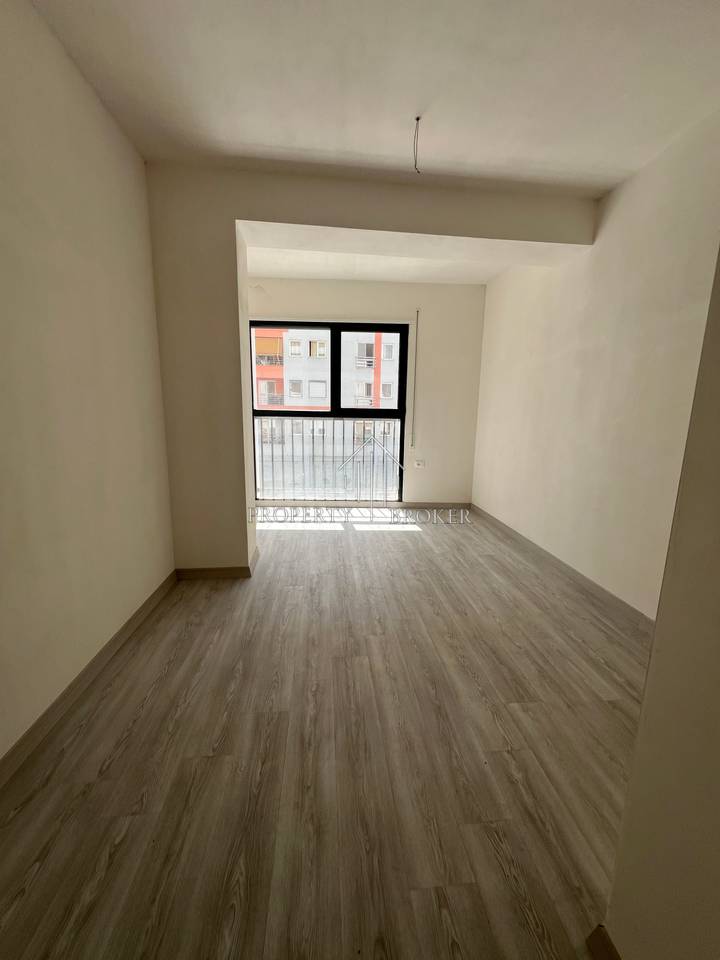 Apartment 3+1+2 for sale at Elbavo Residence, Jordan Misja Street!