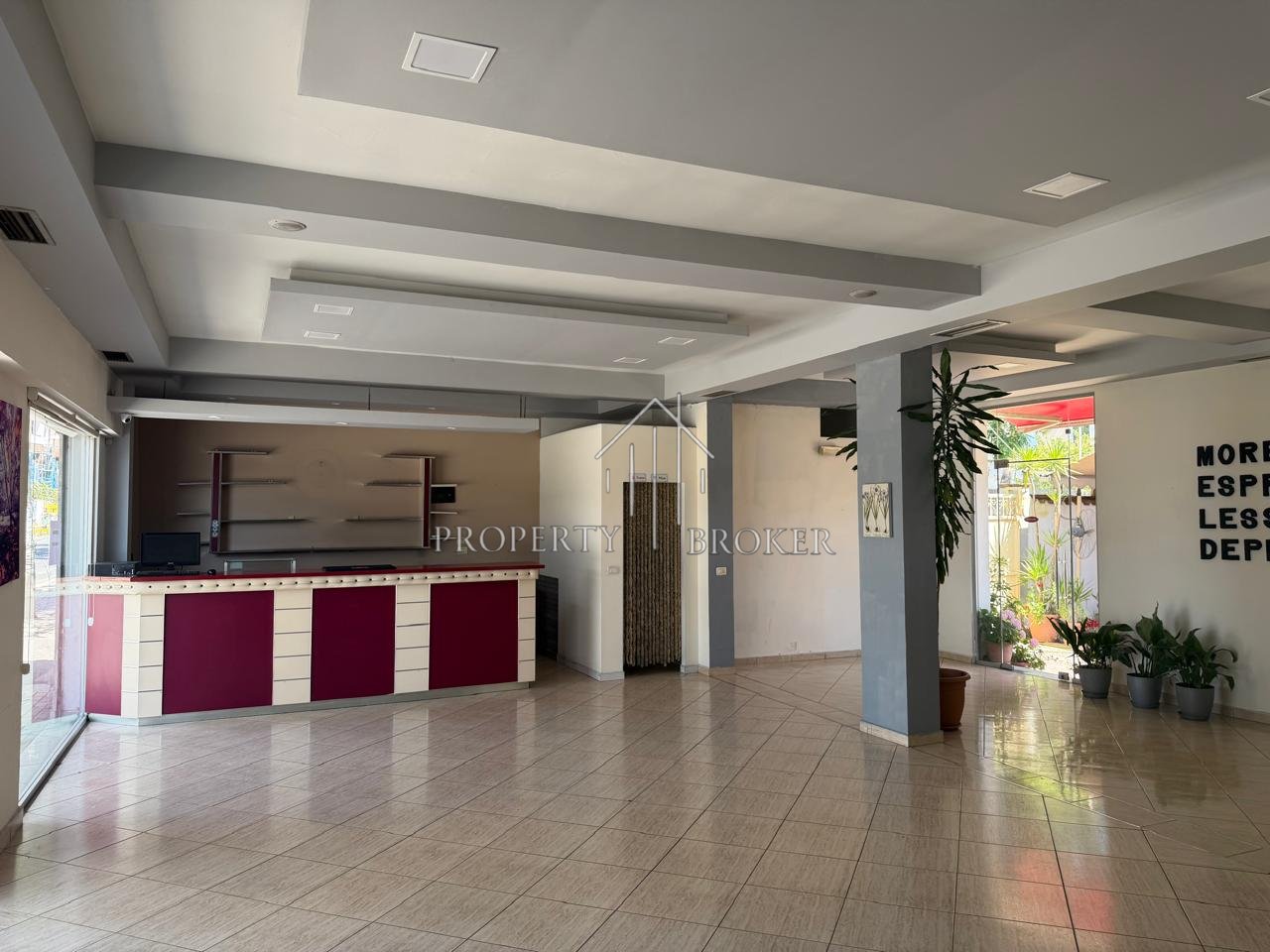 Business premises for rent at the Administrative Court of Tirana, Don Bosko Street!