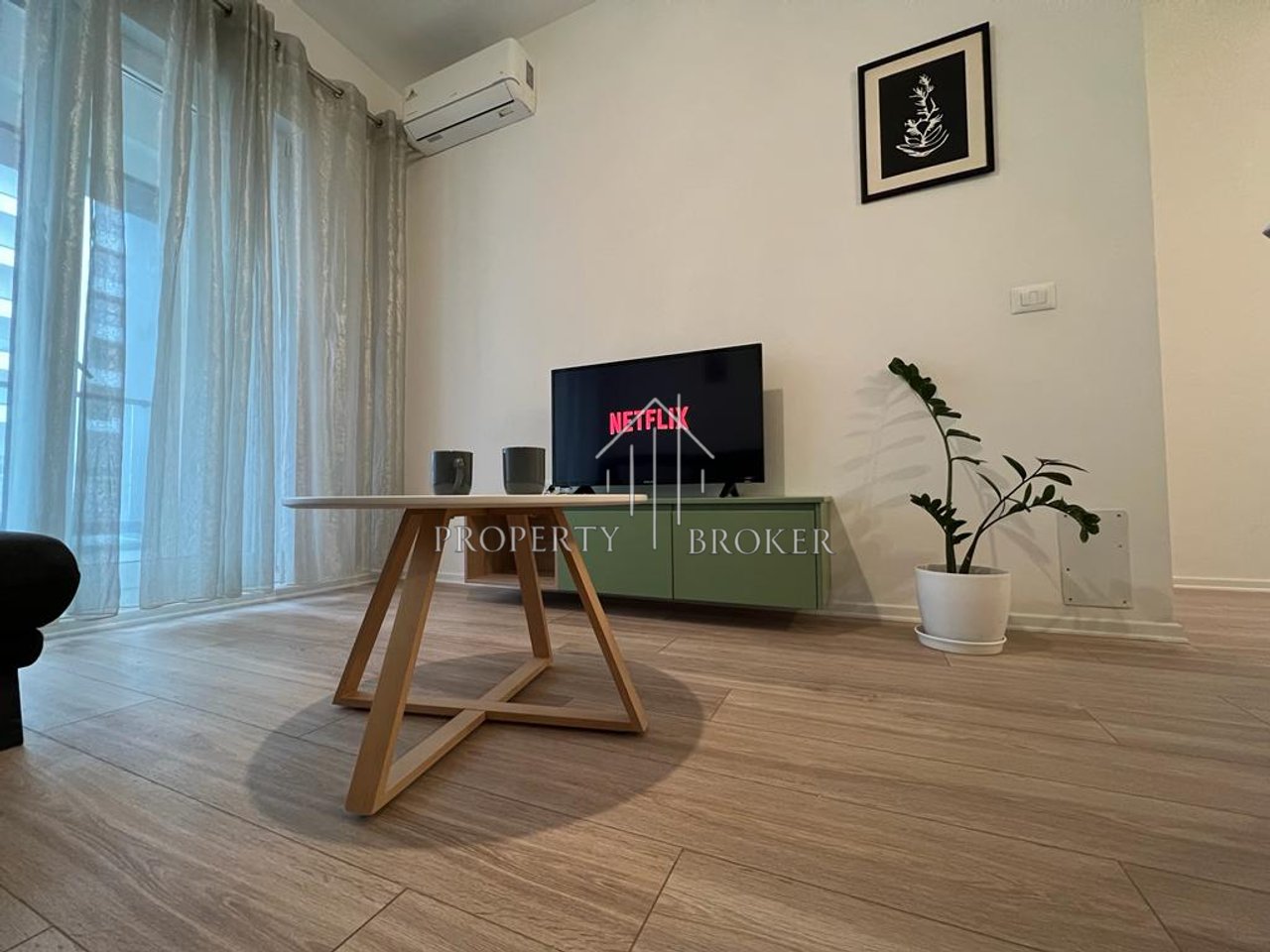 Si affitta appartamento 1+1 al Complesso Kontakt