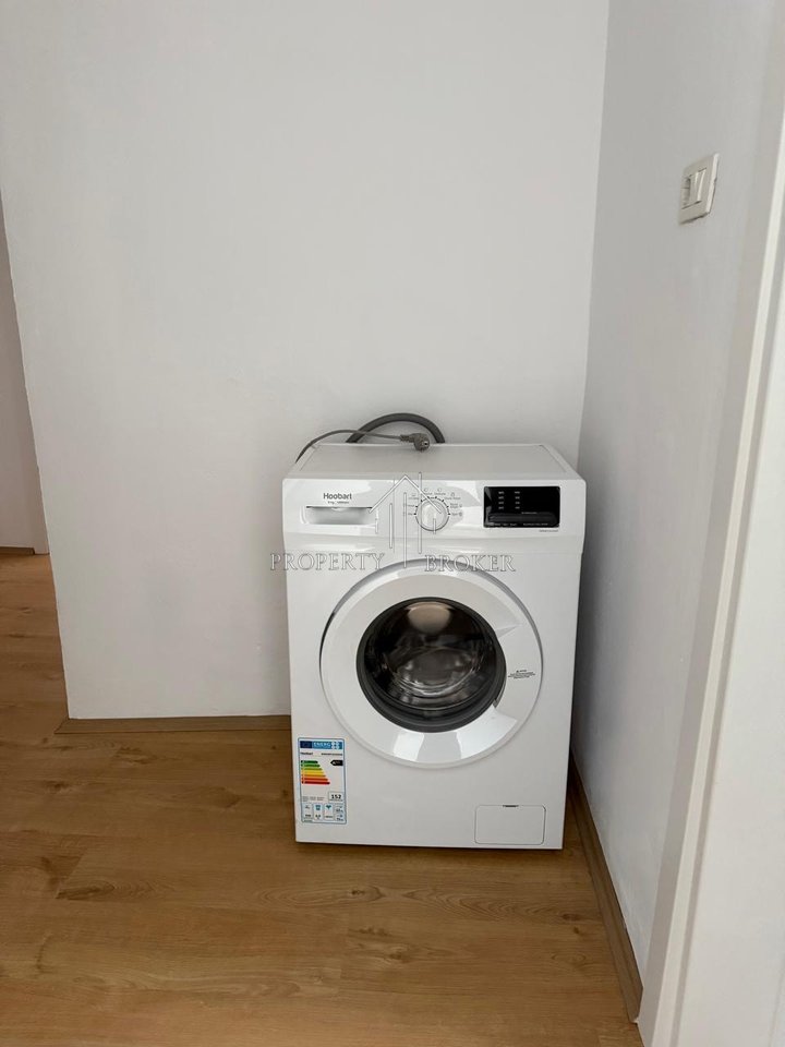 Jepet me qera apartamenti 1+1 te Rruga Bardhyl
