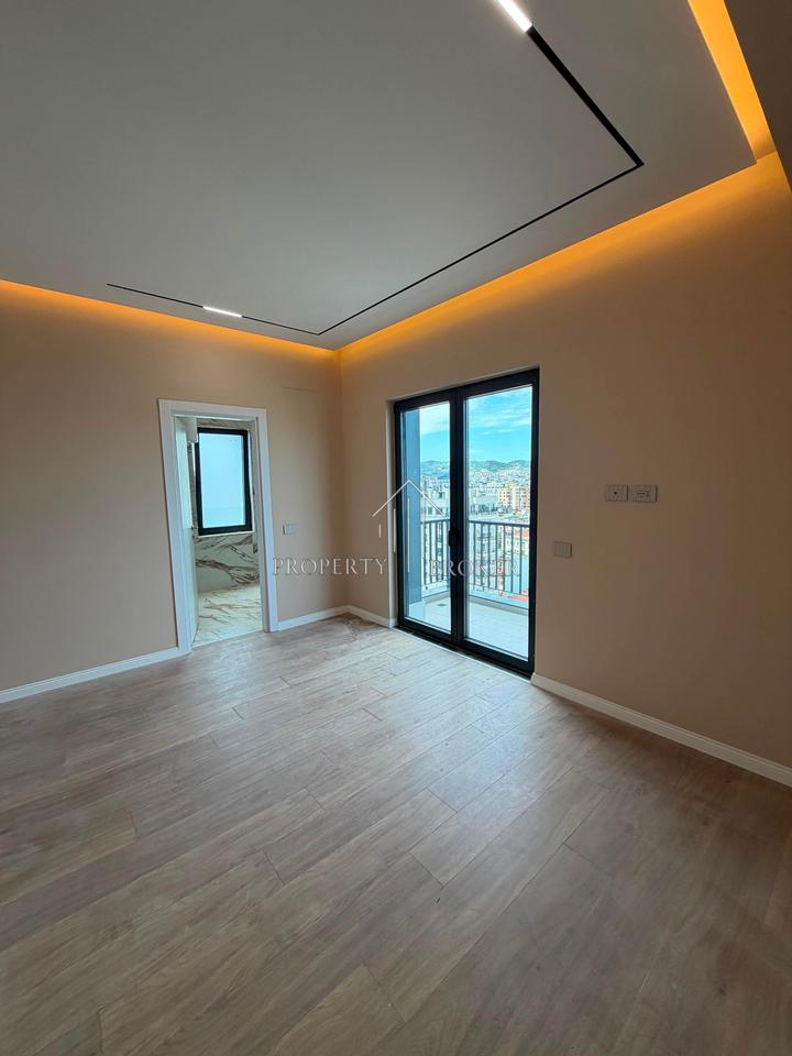 Appartamento 2+1+2 in affitto in Via Barrikadave!