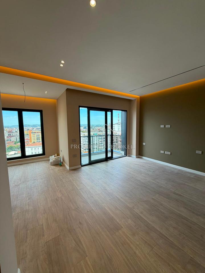 Appartamento 2+1+2 in affitto in Via Barrikadave!