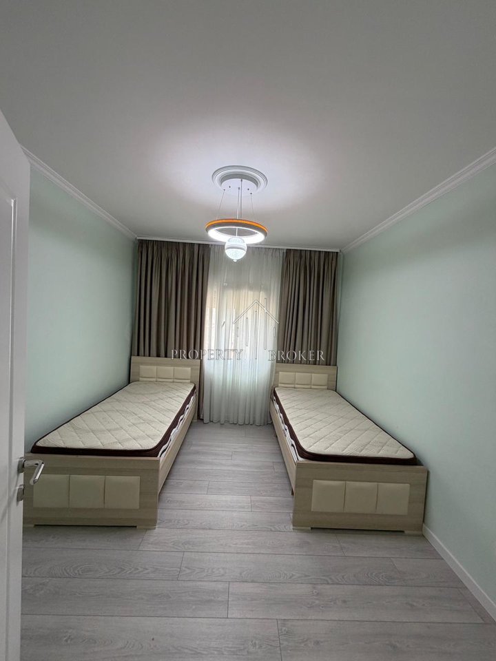 Shitet apartament 2+1 pas Square 21, Ish Nisheraku!