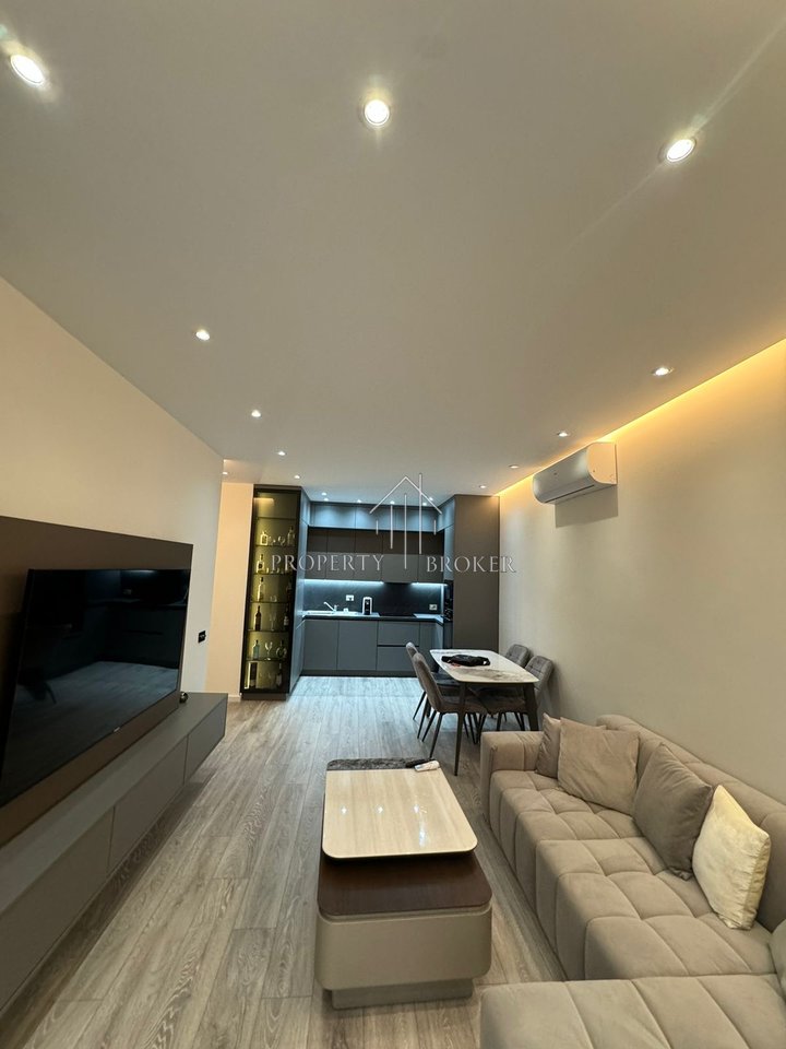 🏡1+1 apartment for rent at Golden Tower, Mine Peza!