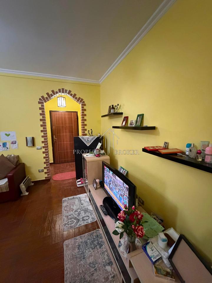 Apartment 2+1 for sale on Lavdie Petrela Street, Dritan Hoxha!