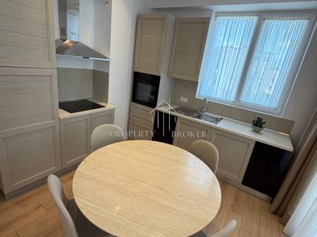🏡 Apartment 1+1+🅿️ for rent at Komuna e Parisit!