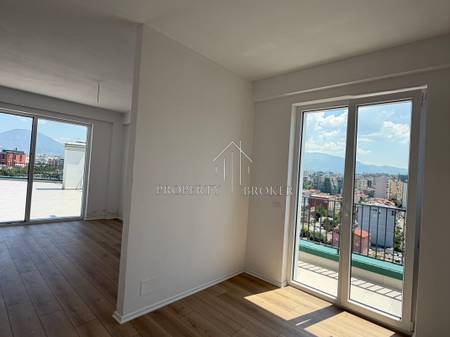 Shitet apartament 3+1+2 + Verandë te Komuna e Parisit, White Cloud Residence,Rr.Anton Lufi!