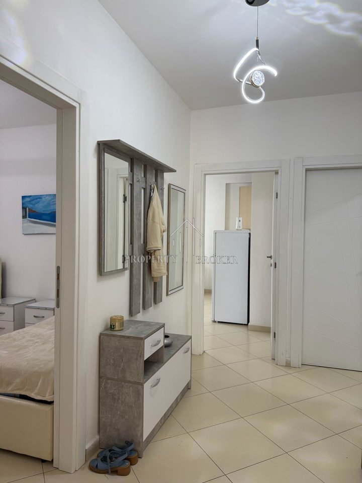Apartment 2+1 for rent at Inxhinieria, 21 Dhjetori!