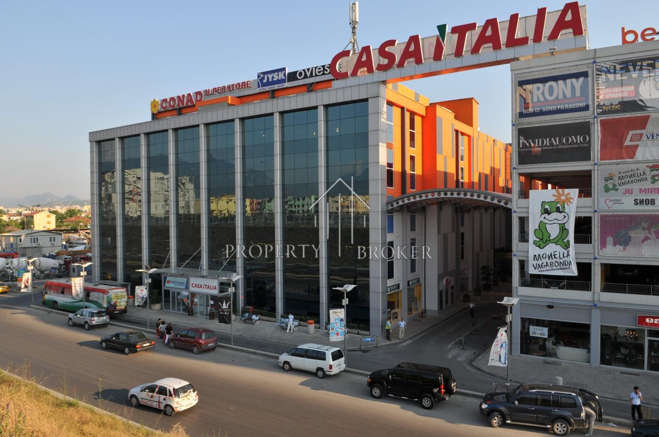 Vendesi appartamento 3+1+2 bagni a Vega, Casa Italia !