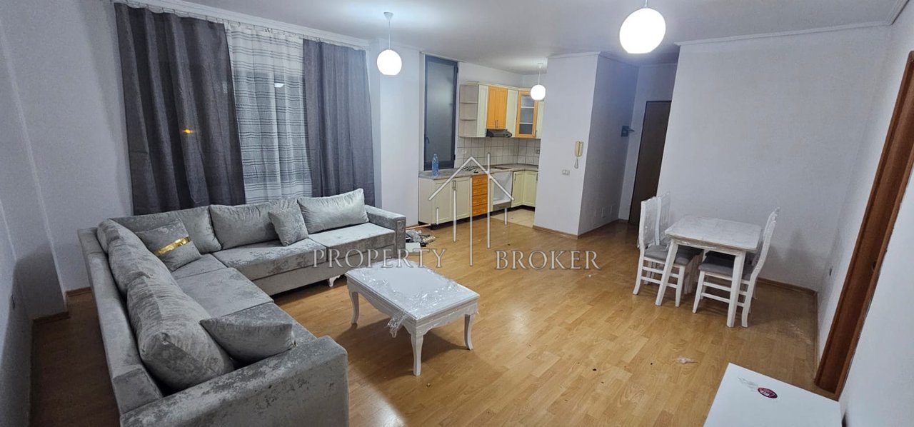 Appartamento 2+1+2 in affitto Yzberisht!