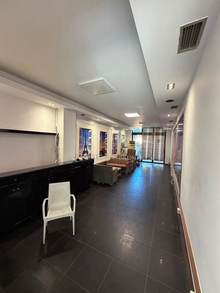 Business premises for rent in Don Bosko, Egnatia Street!