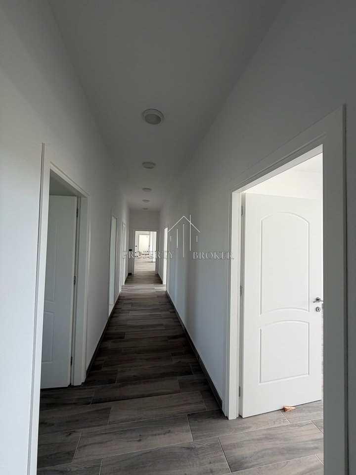 Apartment 4+1 for rent in Paskuqan!