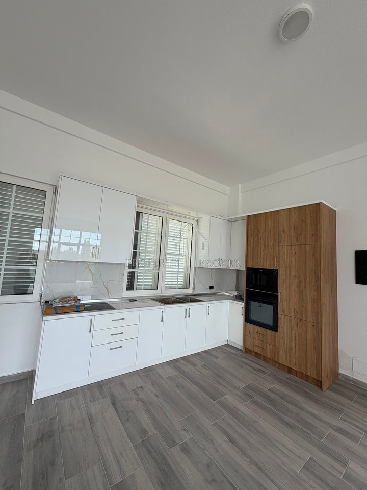 Apartment 4+1 for rent in Paskuqan!