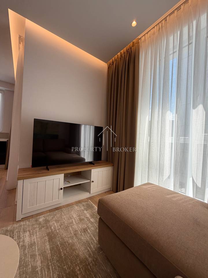 🏡 Apartment 1+1+🅿️ for rent at Komuna e Parisit!