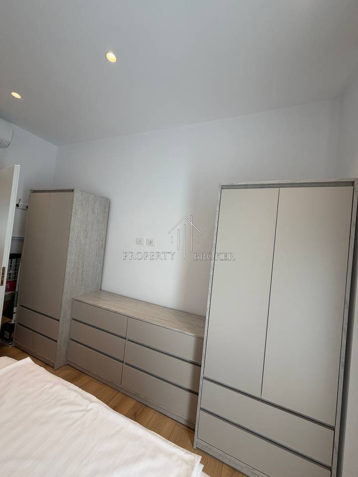 🏡 Apartment 1+1+🅿️ for rent at Komuna e Parisit!