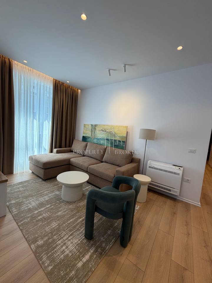 🏡 Apartment 1+1+🅿️ for rent at Komuna e Parisit!