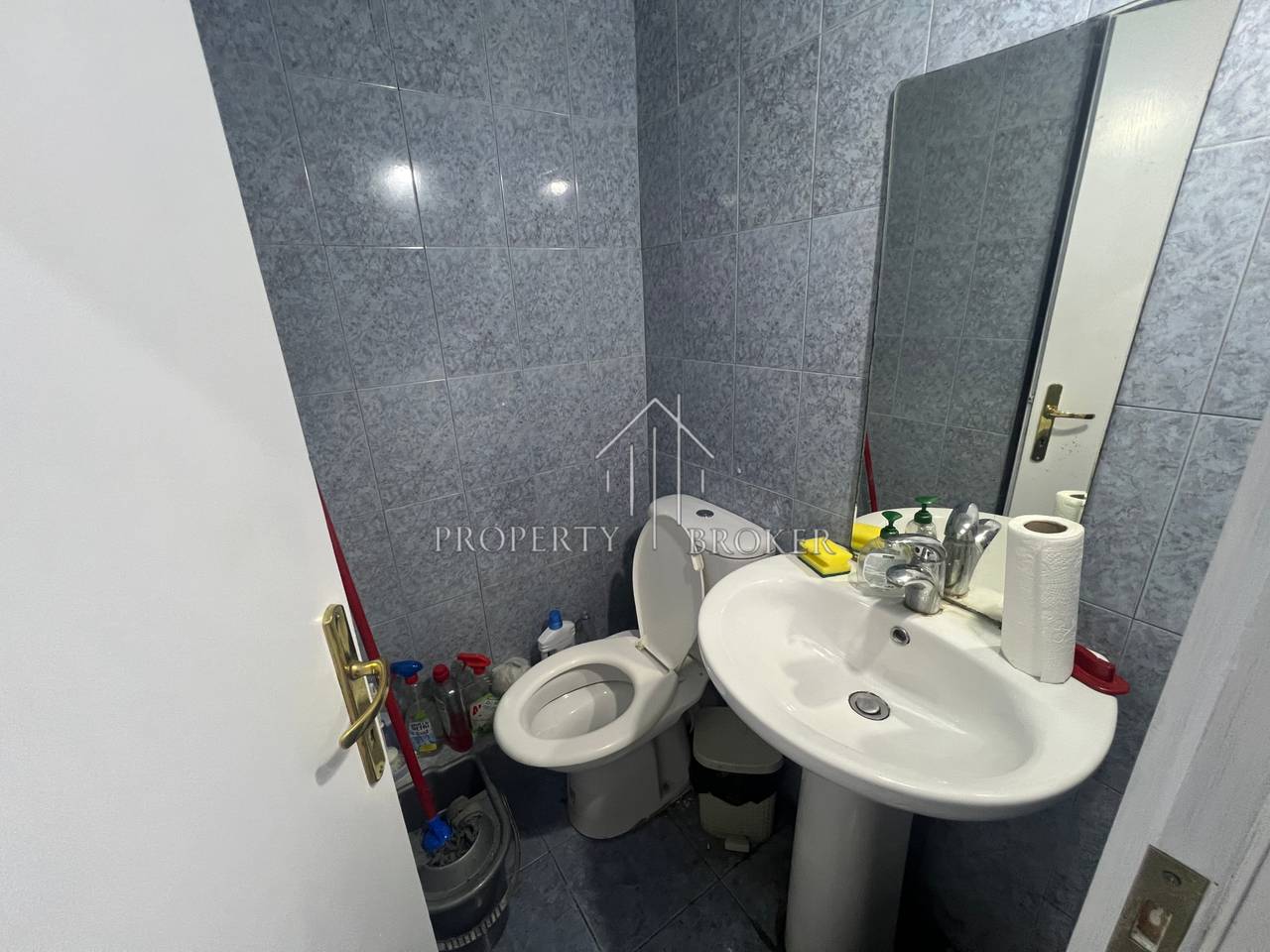 🏡 Jepet Ambjent  Biznesi afer Shkolles Petro Nini!