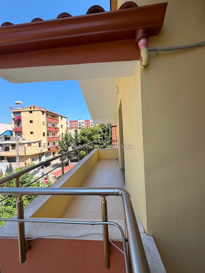 🏡 Jepet vile 3-kate me qera ne Don Bosko!