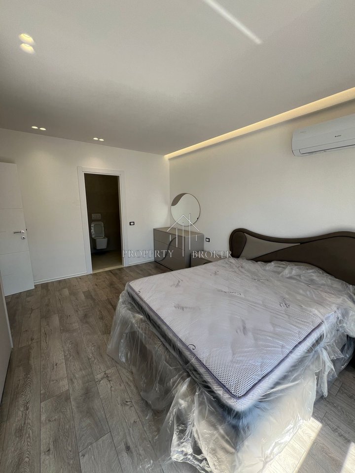 For rent 2+1+2 apartment Near the Complex, Jordan Misja Street!