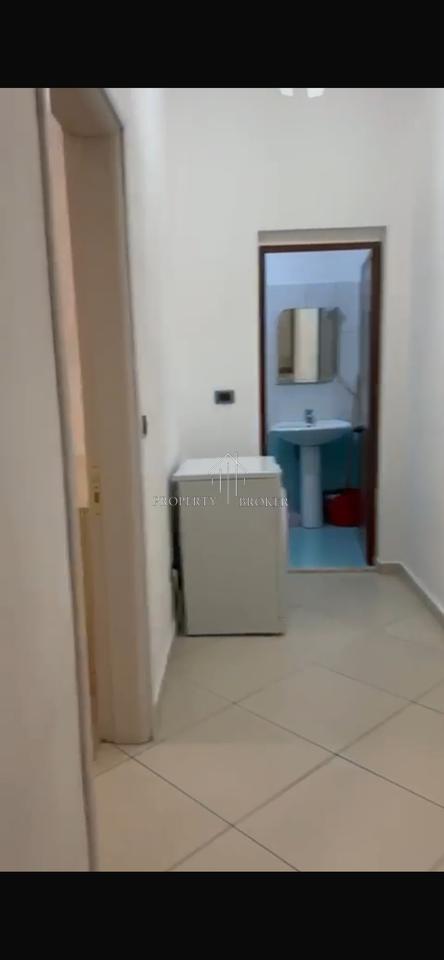 Jepet apartamenti me qera  1+1 tek Kopeshti Zologjik!