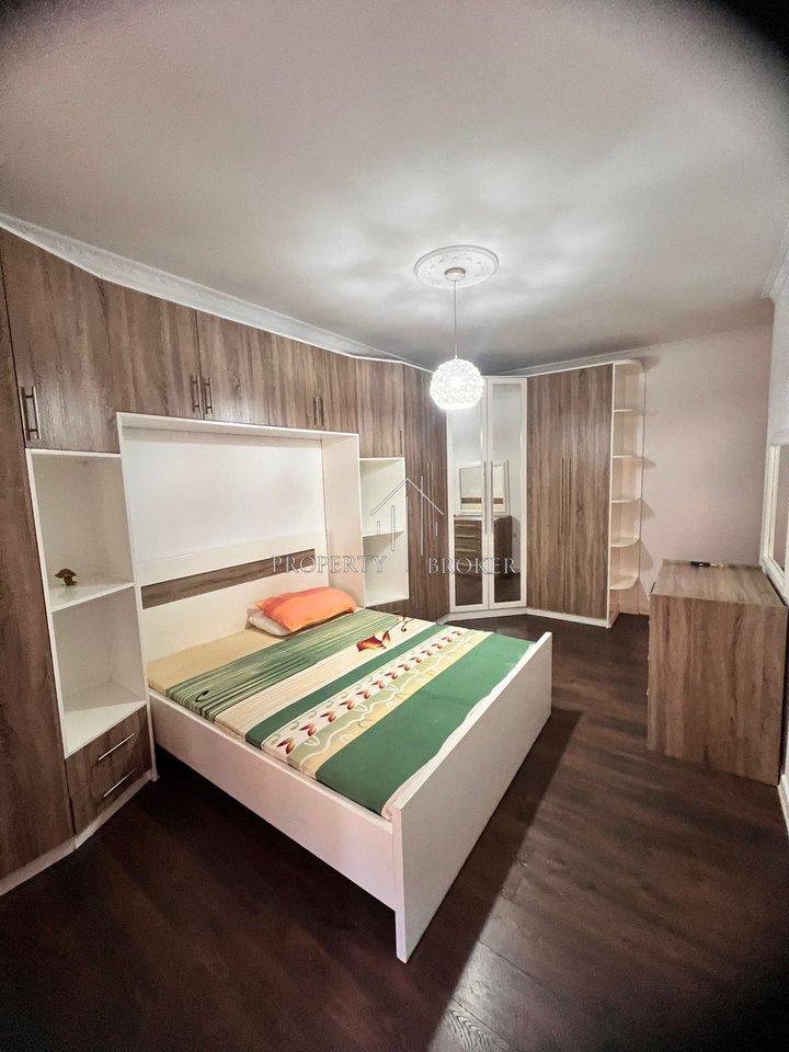 An apartment 2+1 for rent is available in Don Bosko.