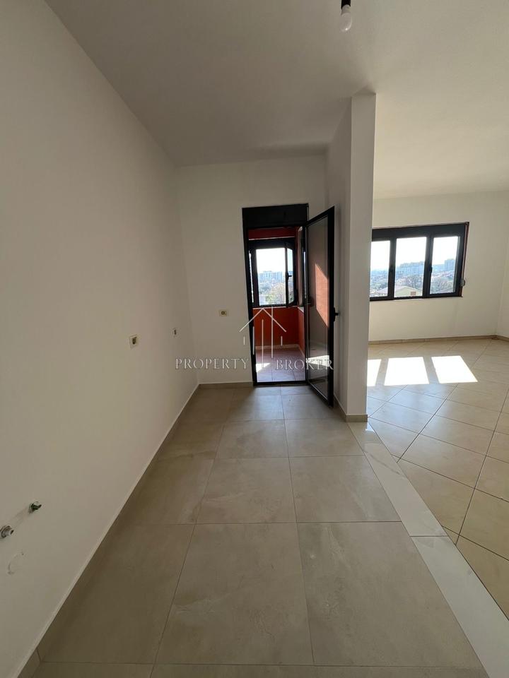 Shitet apartamenti 2+1+2  tek Vega,Casa Italia!