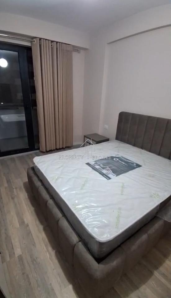 Jepet me qera apartament 1+1 Yzberisht, prane Grand Gallery!