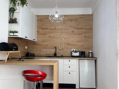 Jepet me qera apartmenti 1+1 te Prokuroria Tiranes