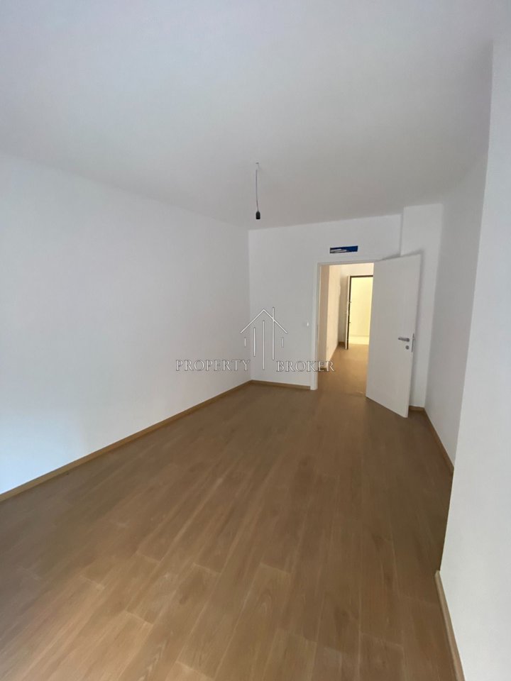 Shitet apartamenti 2+1+2  tek Garden Side rezidence, Rruga 'Faik Konica'
Parkim 55,000€ (opsional)