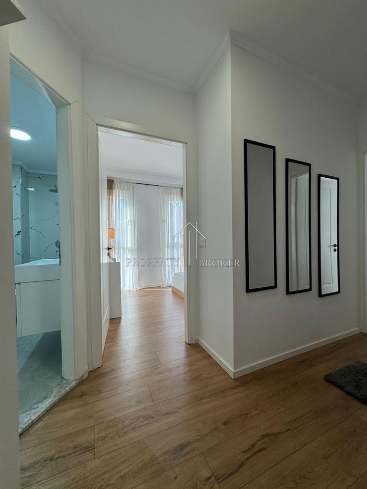 Jepet me qera apartmenti 1+1 te Prokuroria Tiranes