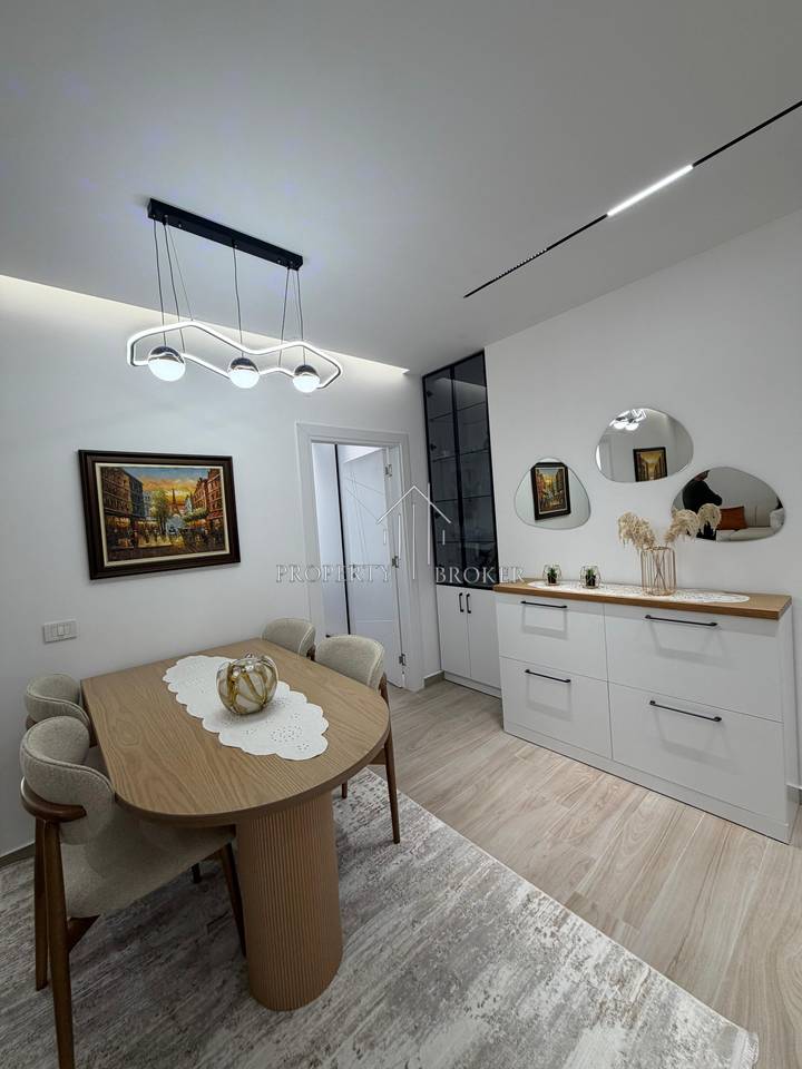 A 2+1 apartment for rent at Golden Tower, Mine Peza!