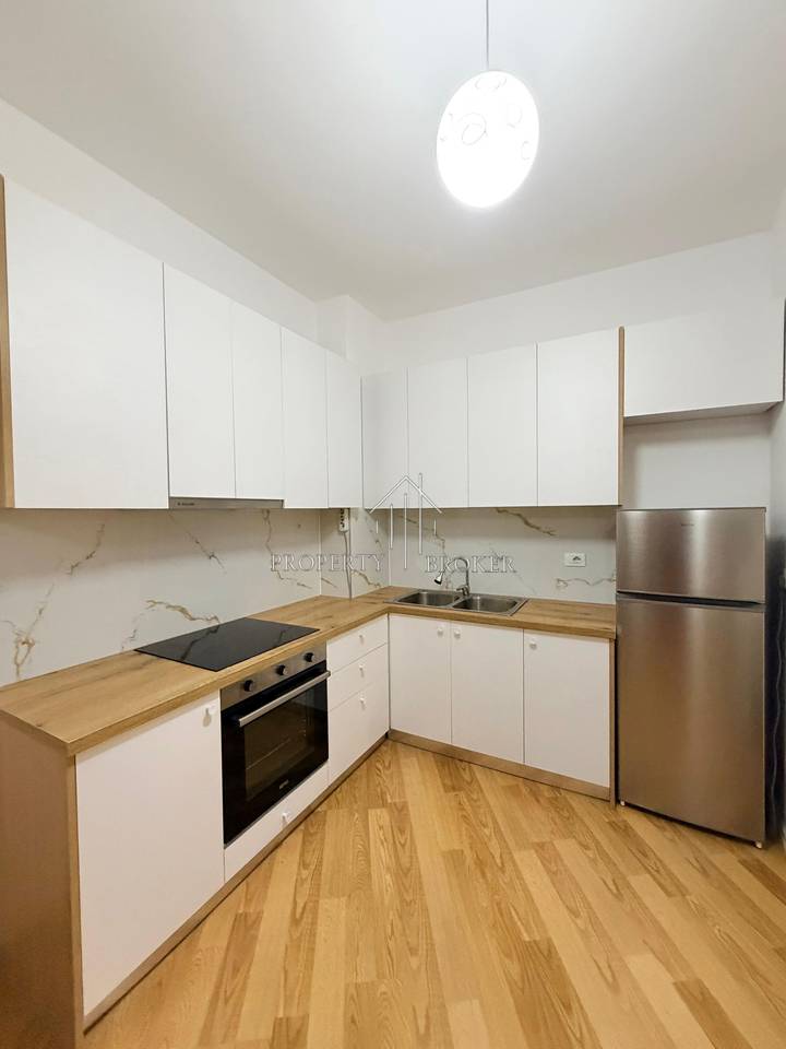 Jepet me qera apartament 2+1 prane Fabrikes se Miellit, Rruga Teodor Keko!