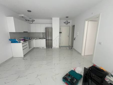 Jepet me qera apartament 1+1+ 🅿️tek Rruga Petrela!