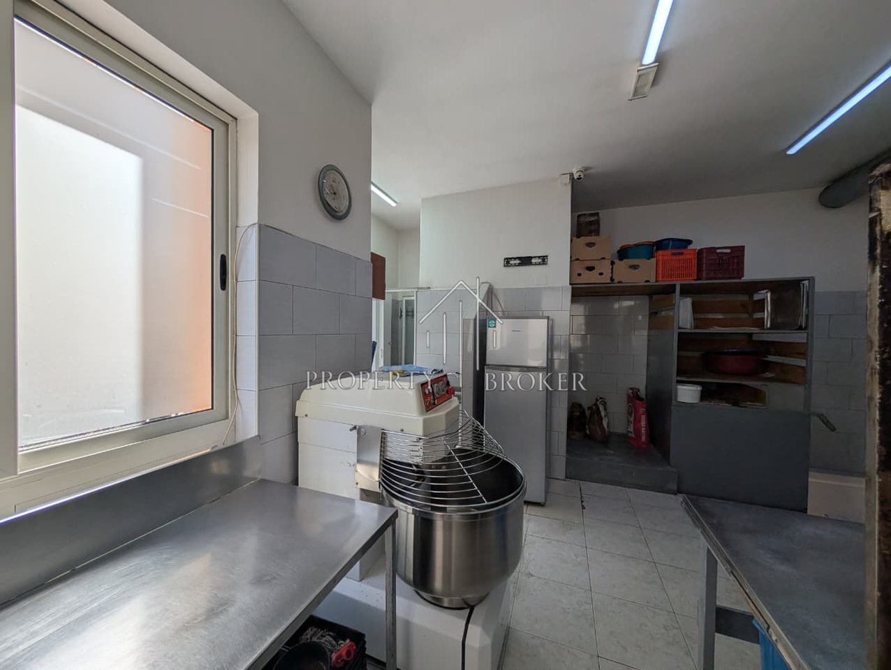 For sale: bakery space + business, at Blloku Gintash, Laprak! 
⚠️OPPORTUNITY⚠️
