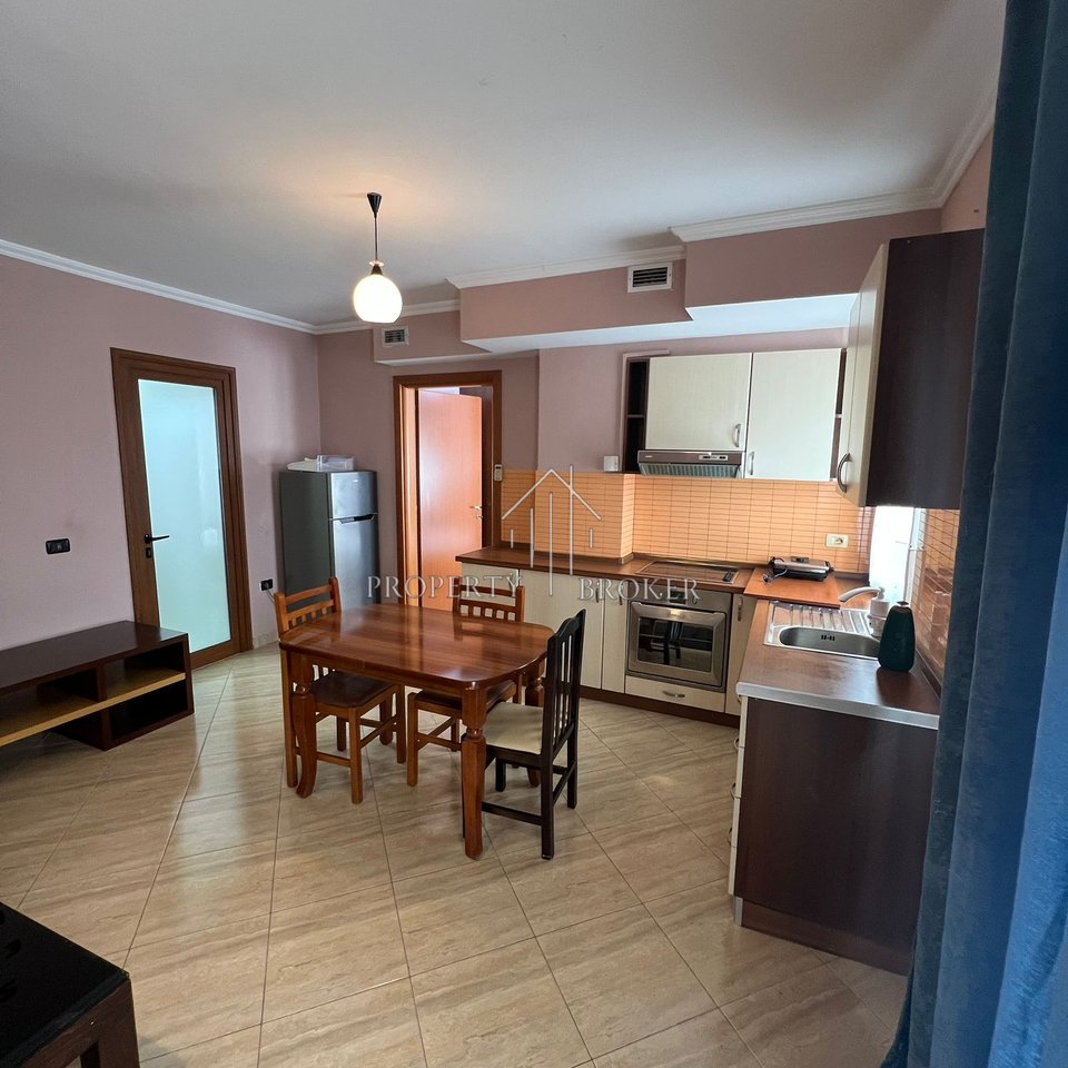 Jepet me qera apartament 1+1  QSUT!