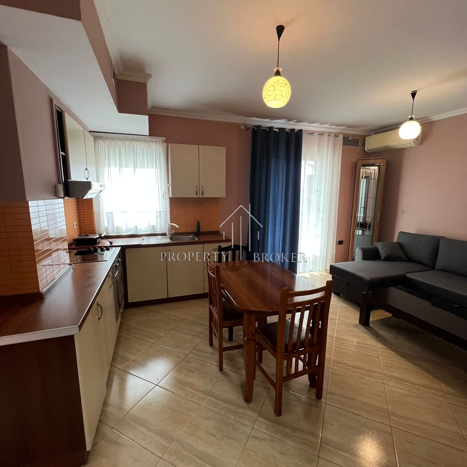 Jepet me qera apartament 1+1  QSUT!