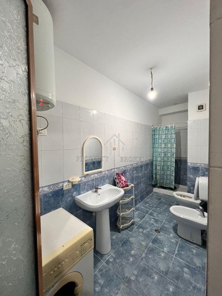 Vendesi appartamento 1+1 ad Astir, Via Astrit Losha