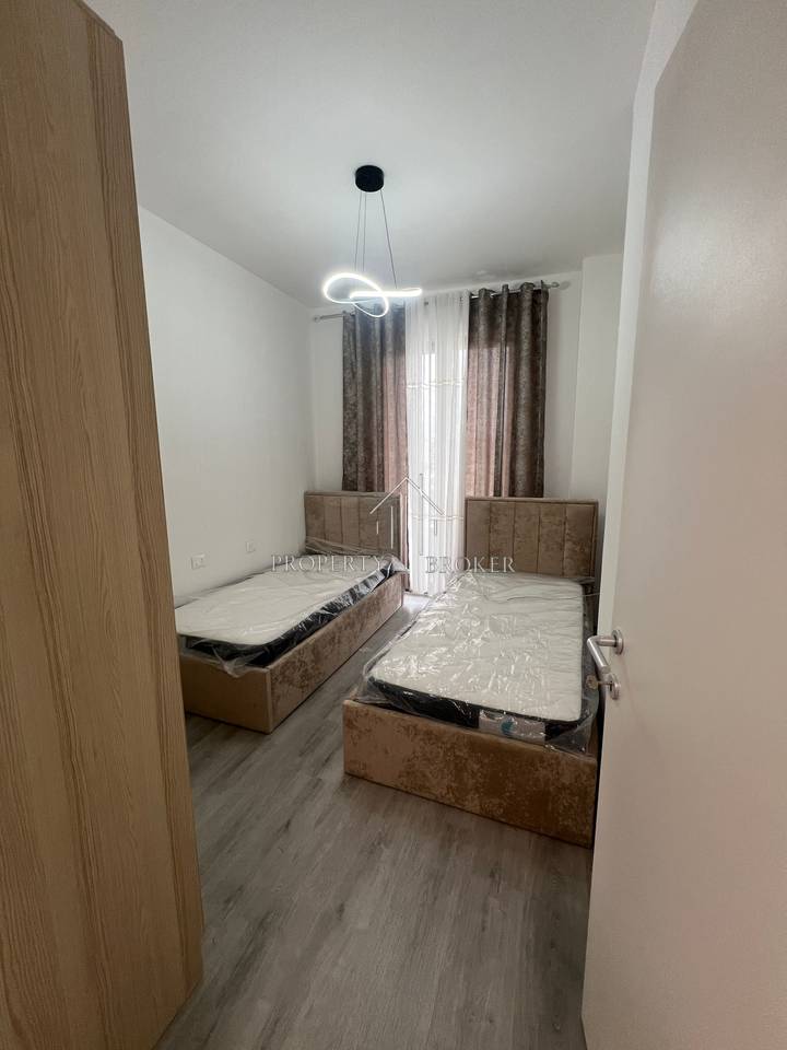 Jepet me qera apartament 2+1+2  tek Rruga 29 Nentori!