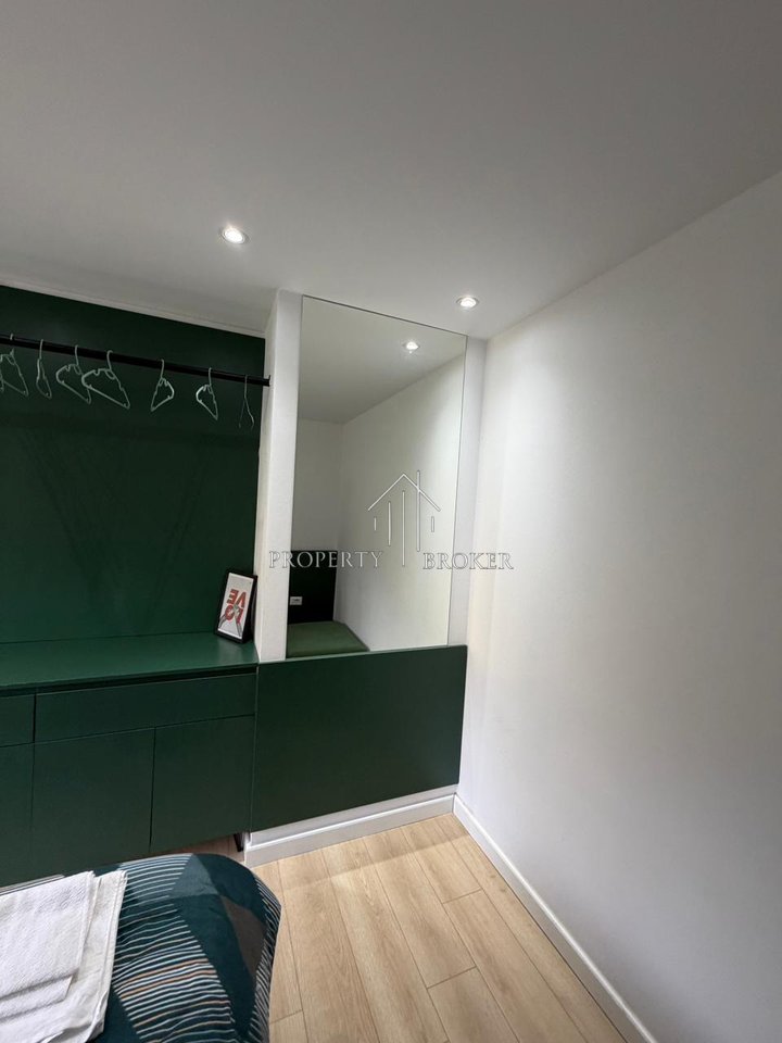 Shiten dy apartamente 1+1 tek Rr Fortuzi, ideale per Air Bnb dhe banim!