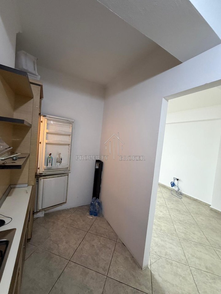 Jepet me qera ambient biznesi, apartament 2+1+2+2B ne Don Bosko